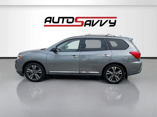 2019 Nissan Pathfinder Platinum
