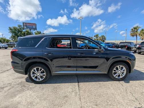 2022 Hyundai PALISADE SE