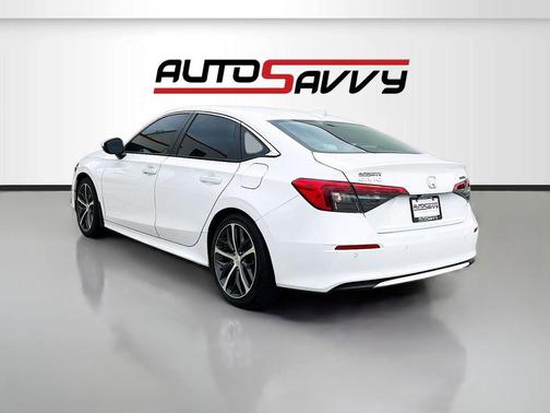 2024 Honda Civic Touring