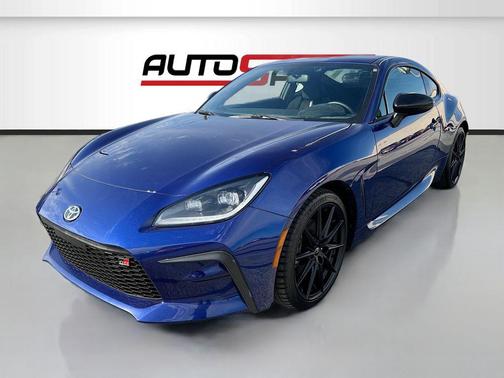 2024 Toyota GR86 Premium