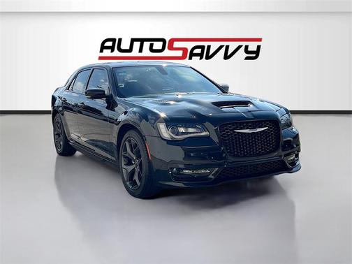 2022 Chrysler 300 S