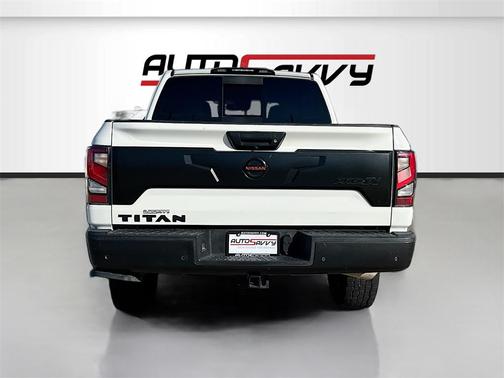 2022 Nissan Titan PRO-4X
