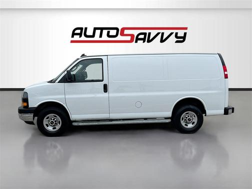 2023 GMC Savana 2500 Work Van