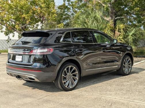 2023 Lincoln Nautilus Reserve