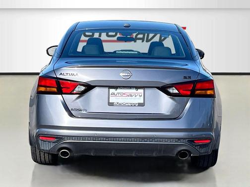 Gun Metallic 2022 Nissan Altima SR FWD