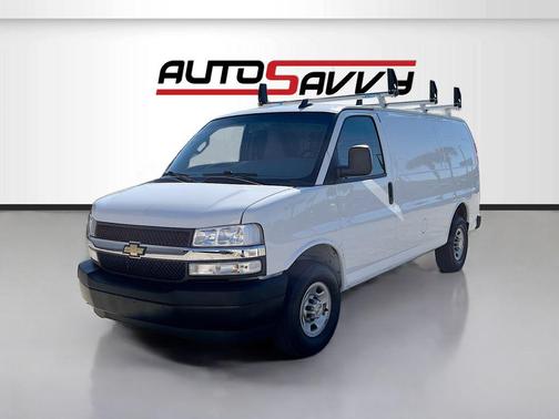 2023 Chevrolet Express 2500 RWD 2500 Regular Wheelbase WT