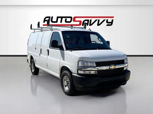 2023 Chevrolet Express 2500 RWD 2500 Regular Wheelbase WT