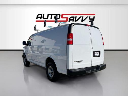 2023 Chevrolet Express 2500 RWD 2500 Regular Wheelbase WT