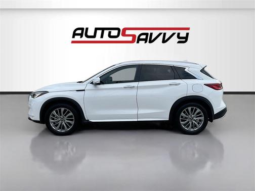 2024 INFINITI QX50 LUXE