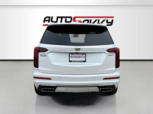 2024 Cadillac XT6 Luxury FWD