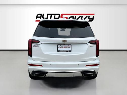 2024 Cadillac XT6 Luxury FWD