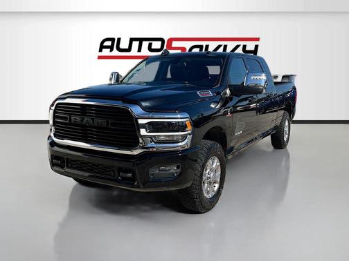 Diamond Black Crystal Pearlcoat 2023 RAM 3500 Laramie Mega Cab 4x4 6'4' Box