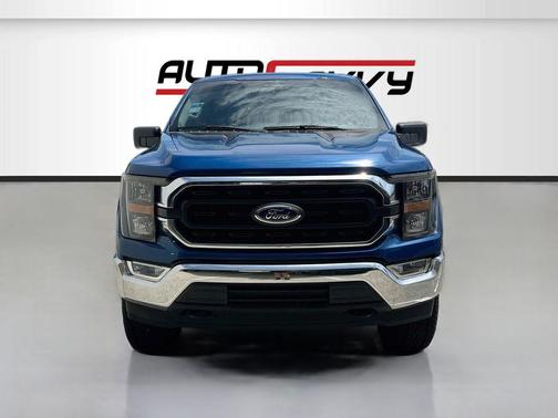 ATLAS BLUE METALLIC 2023 Ford F-150 XLT