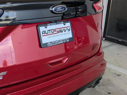 2020 Ford Edge ST