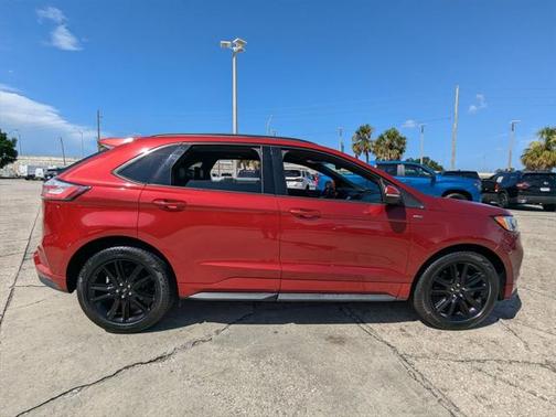 2020 Ford Edge ST