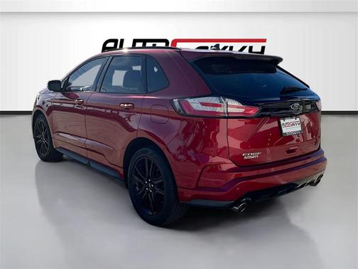 2020 Ford Edge ST