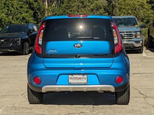 2017 Kia Soul +