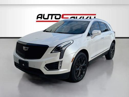 Crystal White Tricoat 2024 Cadillac XT5 Premium Luxury