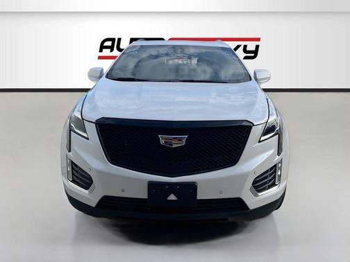 Crystal White Tricoat 2024 Cadillac XT5 Premium Luxury