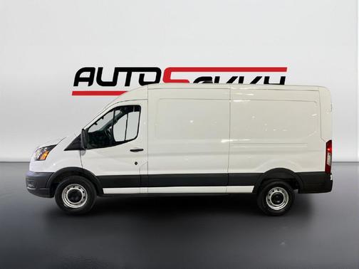 Oxford White 2026 Ford Transit-250 Base