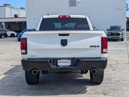 2021 RAM 1500 Classic Warlock Crew Cab 4x4 5'7' Box