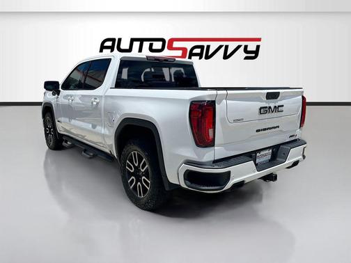 Summit White 2021 GMC Sierra 1500 AT4