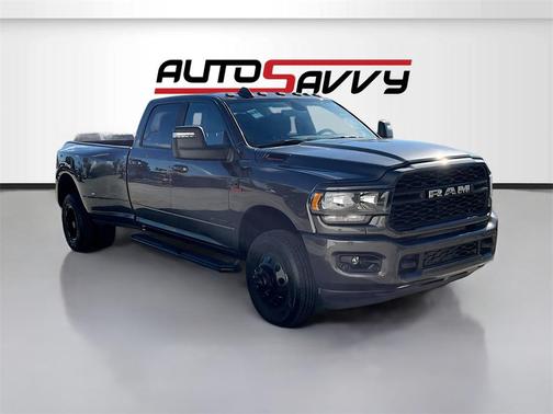2023 RAM 3500 Big Horn Crew Cab 4x4 8' Box
