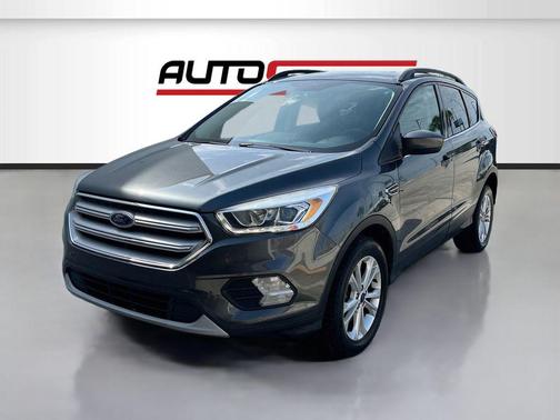 MAGNETIC METALLIC 2019 Ford Escape SEL