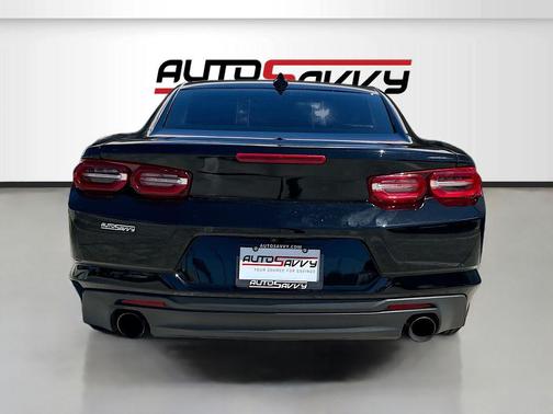 Black 2021 Chevrolet Camaro RWD Coupe LT1