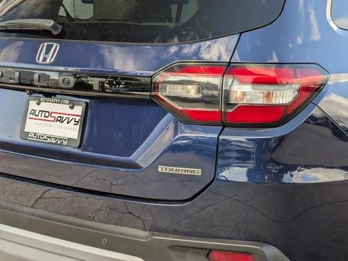 2023 Honda Pilot Touring 8-Passenger