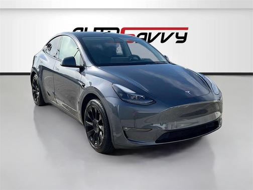 2022 Tesla Model Y Long Range Dual Motor All-Wheel Drive