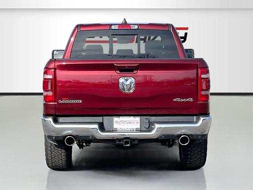 Delmonico Red Pearlcoat 2023 RAM 1500 Laramie