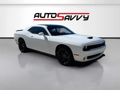 2021 Dodge Challenger SXT