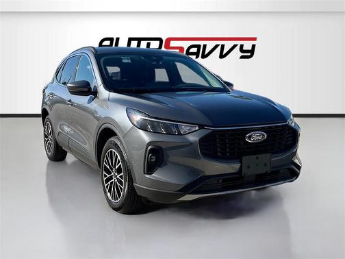 2025 Ford Escape PHEV SE