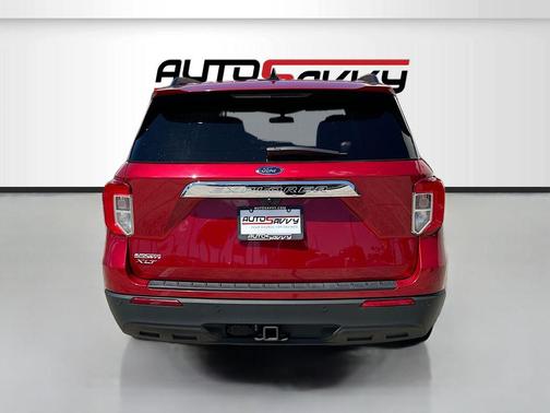RAPID RED MET TINTED CC 2022 Ford Explorer XLT