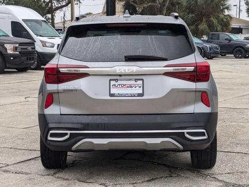 2023 Kia Seltos S