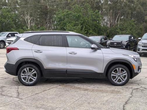 2023 Kia Seltos S