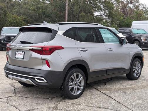 2023 Kia Seltos S