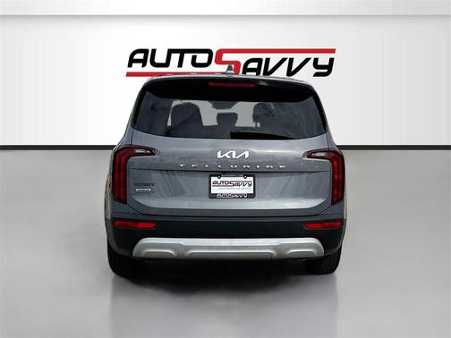 2022 Kia Telluride LX