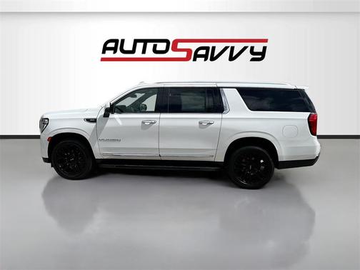 2022 GMC Yukon XL SLT