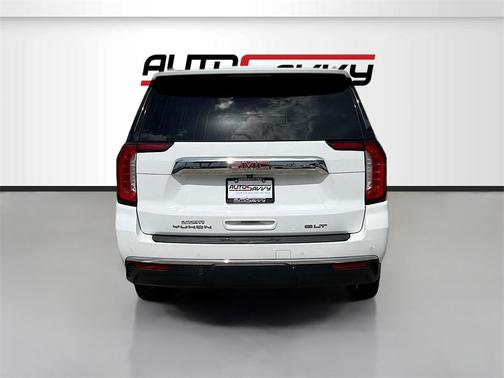 2022 GMC Yukon XL SLT