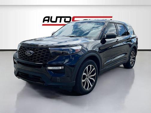 2022 Ford Explorer ST-Line