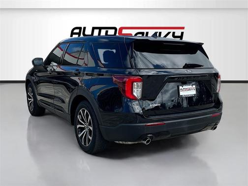 2022 Ford Explorer ST-Line