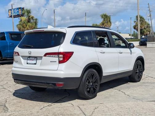2022 Honda Pilot 2WD Special Edition