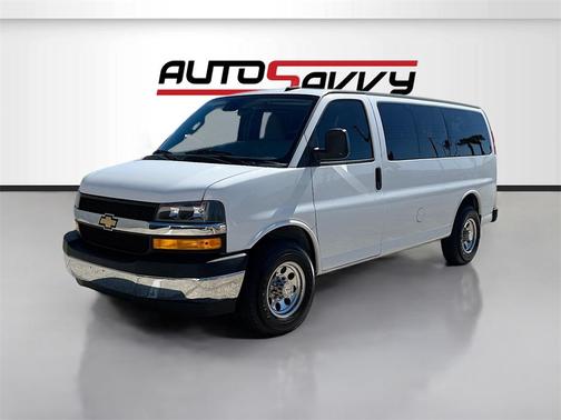 2019 Chevrolet Express 2500 LT