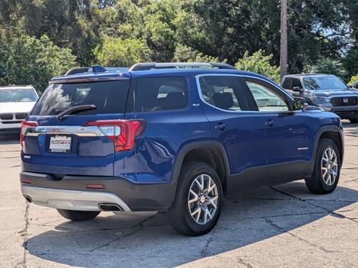 2023 GMC Acadia AWD SLT