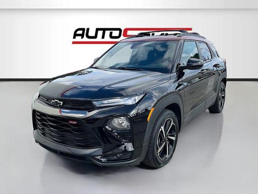 Mosaic Black Metallic 2021 Chevrolet Trailblazer RS