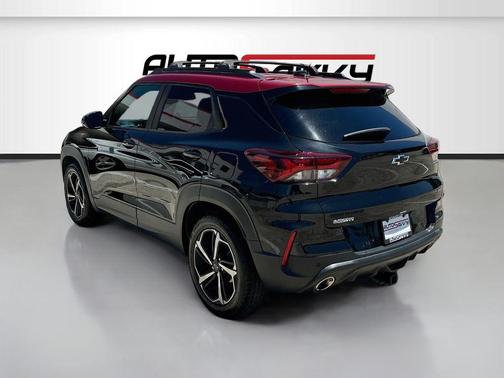 Mosaic Black Metallic 2021 Chevrolet Trailblazer RS
