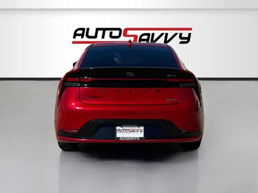 2024 Toyota Prius XLE