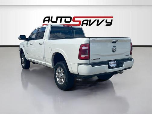 Pearl White 2019 RAM 2500 Laramie Crew Cab 4x4 6'4' Box